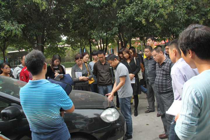 �����ڶ��ֳ���������ʦ��ѵ��