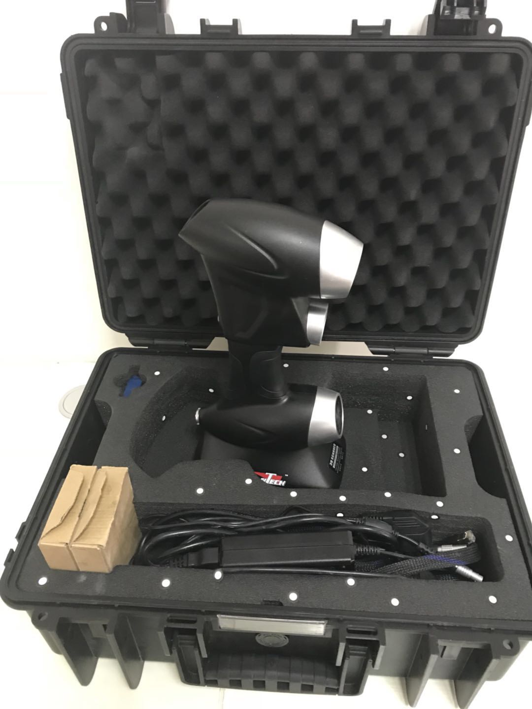 �ֳ�ʽ ��ά����ɨ����